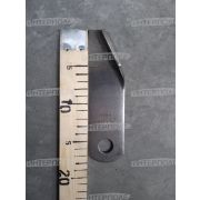 Нож измельчителя (d-19,3 5,0x50,8x181) правый подвижный гладкий с лопатками John Deere MWS